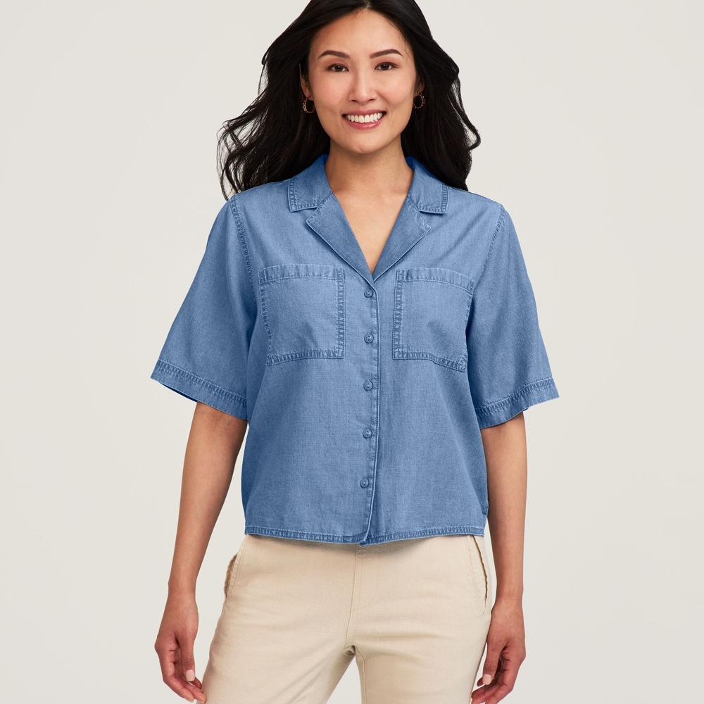 Denver Hayes Short Sleeve Tencel Relaxed Cropped Button Up